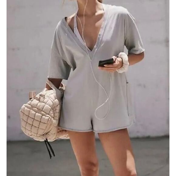 FREE PEOPLE MOVEMENT Hot Shot Tee Romper in Light Blue Grey Size XS - Picture 1 of 10